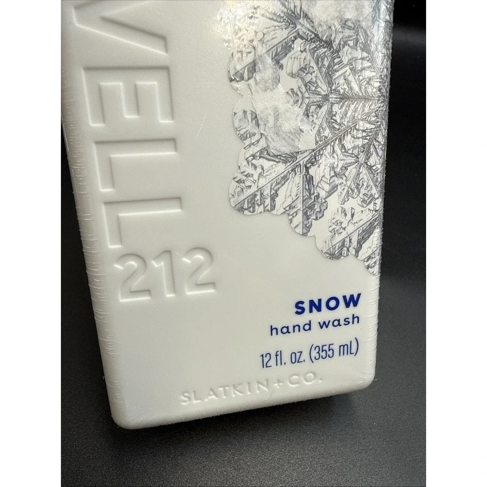 Dwell212 Hand Wash Snow Scent Slatkin + Co Full Size‎ 12 Fl Oz Sealed